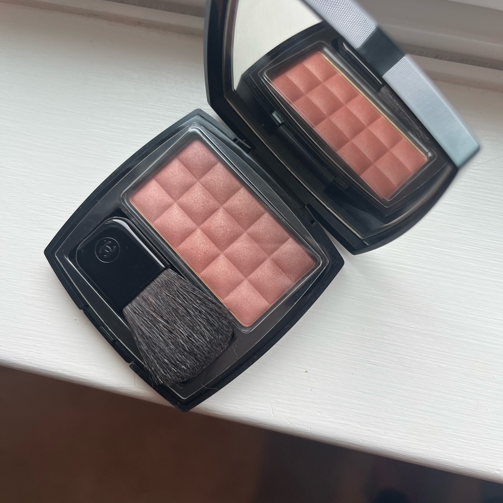 CHANEL Irreelle Blush